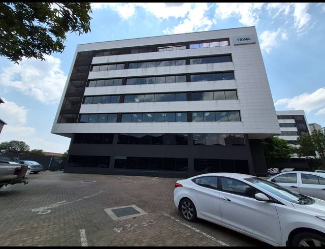 194M² OFFICE TO LET IN SANDOWN